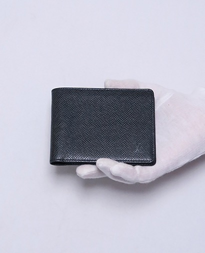 Slender Wallet, front view
